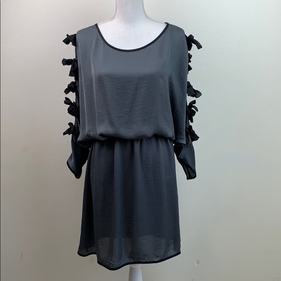 NWT THREAD silky elastic waist work part designer dress bow tie bat wing sleeves - Picture 13 of 14